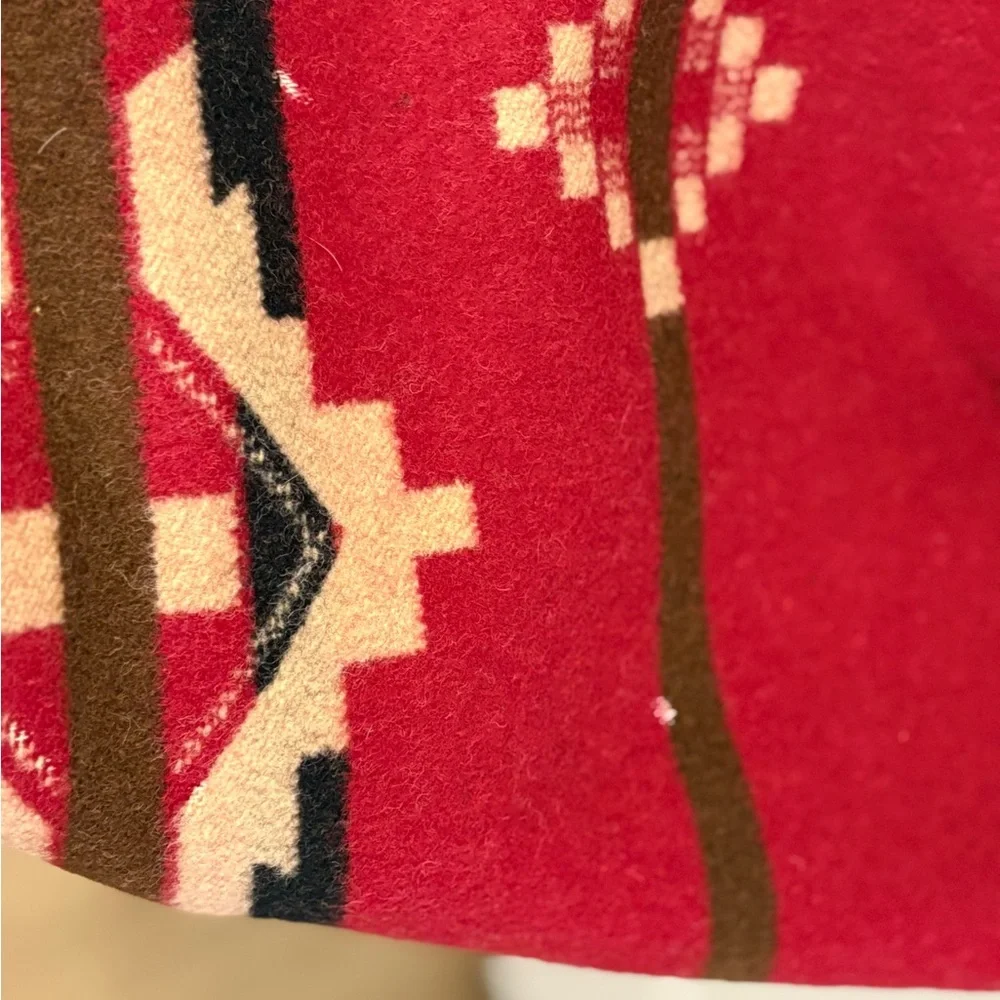 Pendleton Red and Black Woolen Jacket - Picture 5 of 14